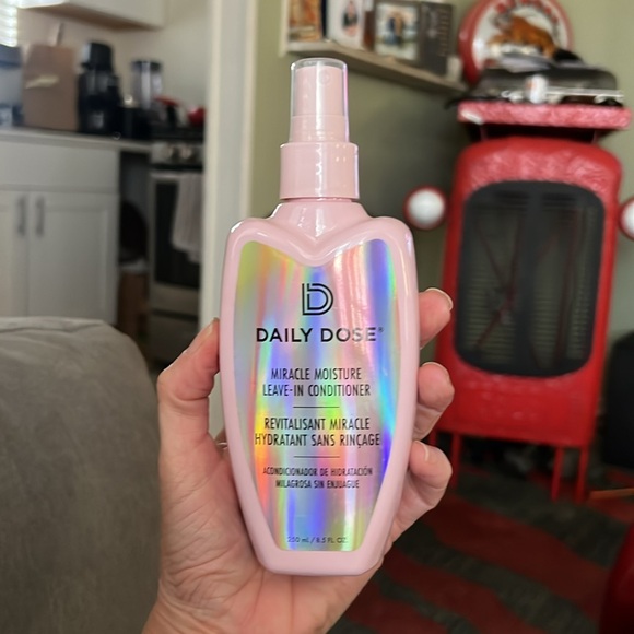 Daily Dose Leave In Conditioner - Picture 5 of 5